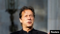 د پاکستان پخوانی صدر اعظم عمران خان