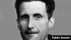 Britaniya yazıçısı George Orwell, arxiv fotosu