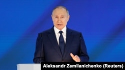 Ресей президенті Владимир Путин жолдау жолдап тұр. Мәскеу, 21 сәуір 2021 жыл.