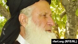 د پاکستان د مرکزي پارلمان غړي او د جمعيت علماى اسلام ګوند مشر مولانا محمد خان شېراني