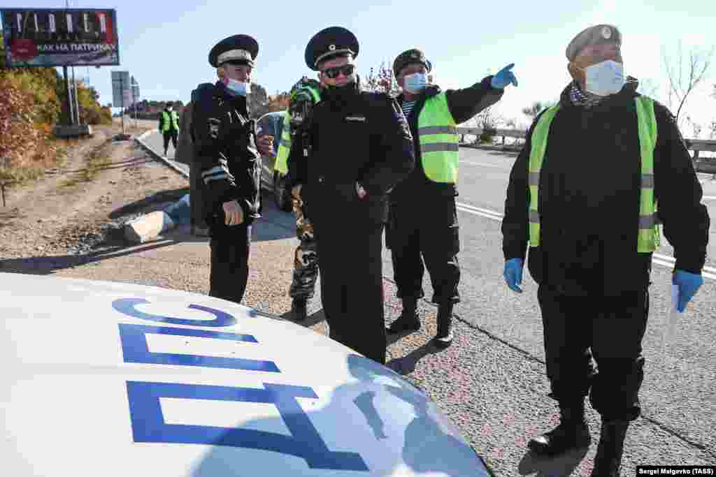 Обмежувальні заходи стосуються абсолютно всіх, хто в&#39;їжджає і виїжджає з території Севастополя