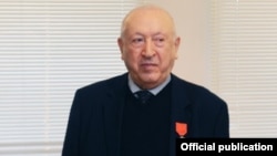 Tahir Salahov