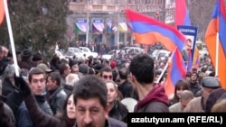 Ermənistan müxalifətinin etiraz askiyası, Yerevan, 18 fevral 2011